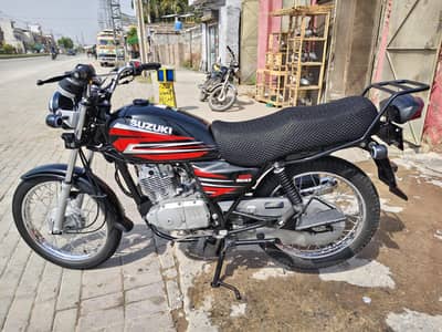 Suzuki GS 150 for Sale in Mint Condition