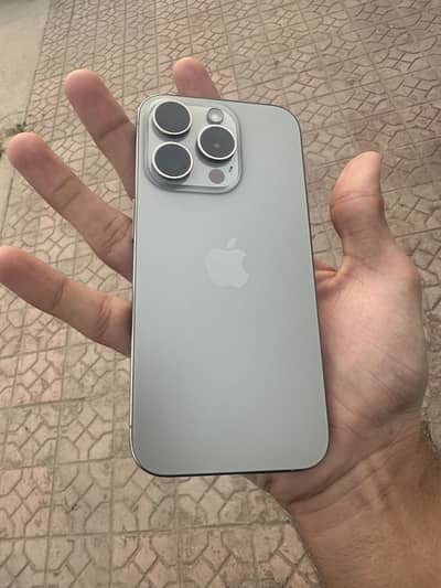 Apple iPhone 15 Pro