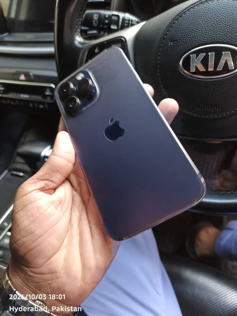 Apple iPhone 14 Pro Max 3