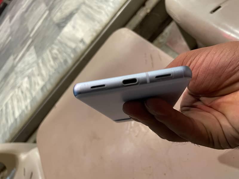 Google Pixel 7 Pro 4