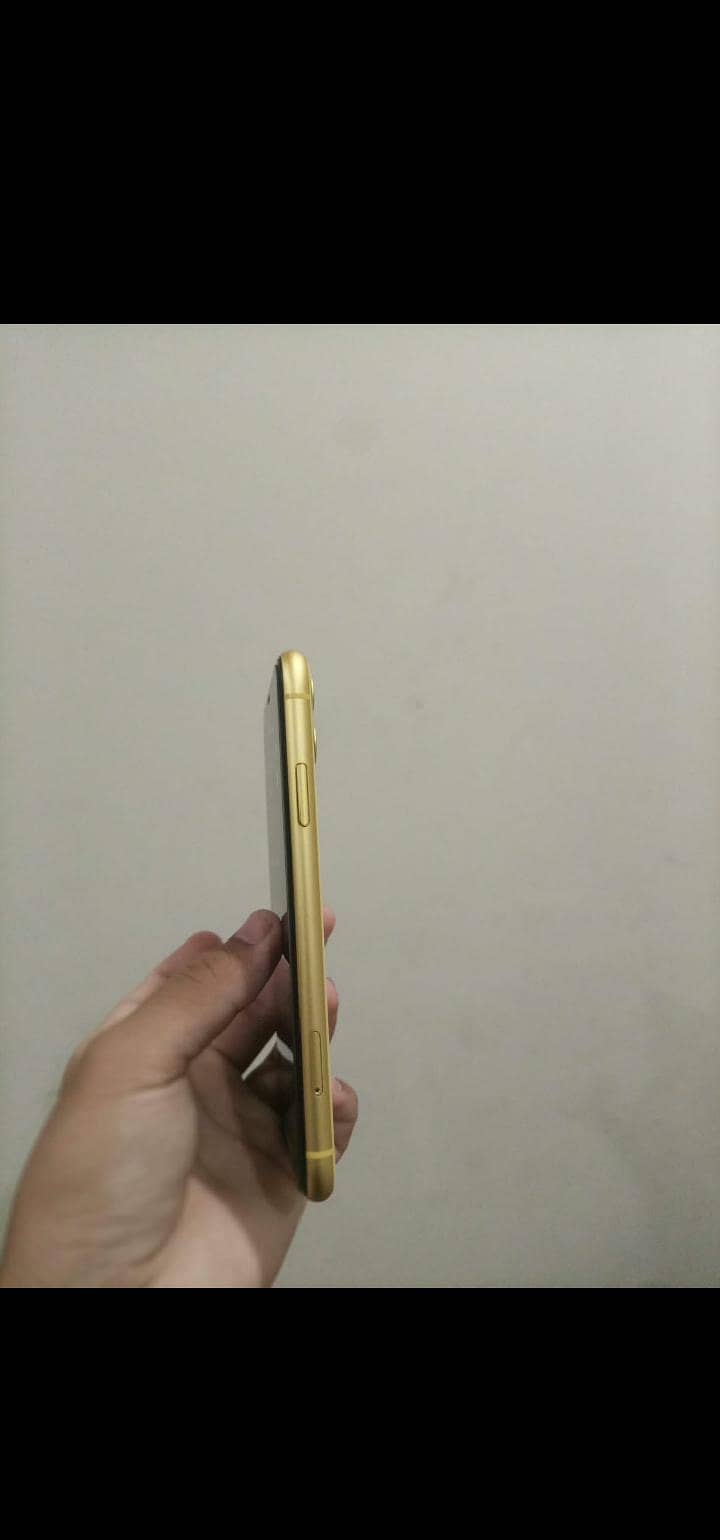 Apple iPhone 11 9