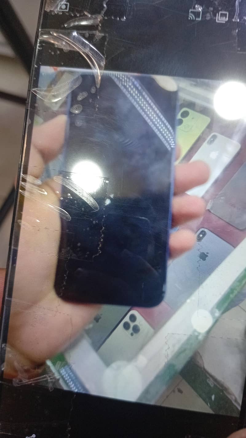 Apple iPhone 12 mini 1