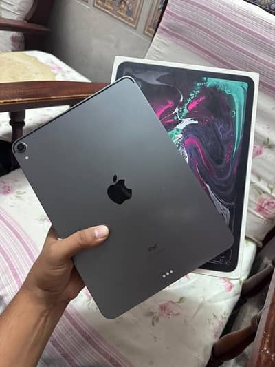 IPAD PRO 11 INCH PUBG (120FPS) 256 GB WITH BOX