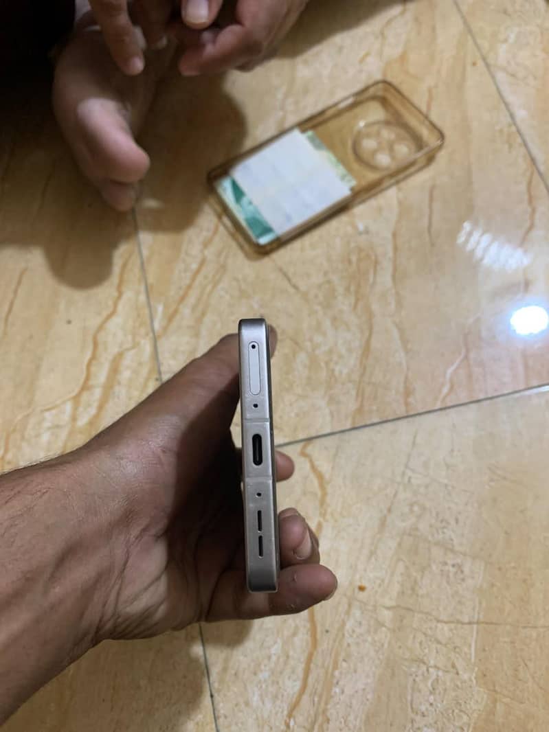 One Plus 13R 4