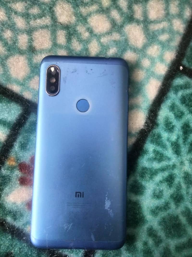 Xiaomi Redmi Note 6 Pro 4
