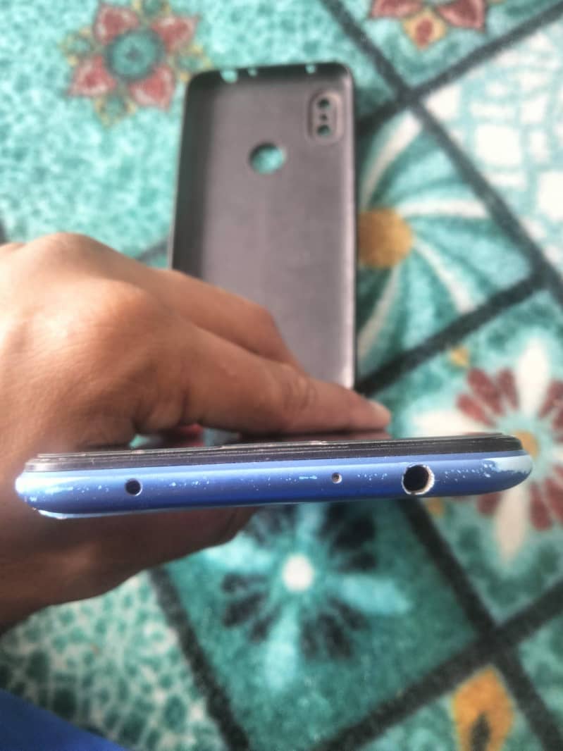 Xiaomi Redmi Note 6 Pro 6