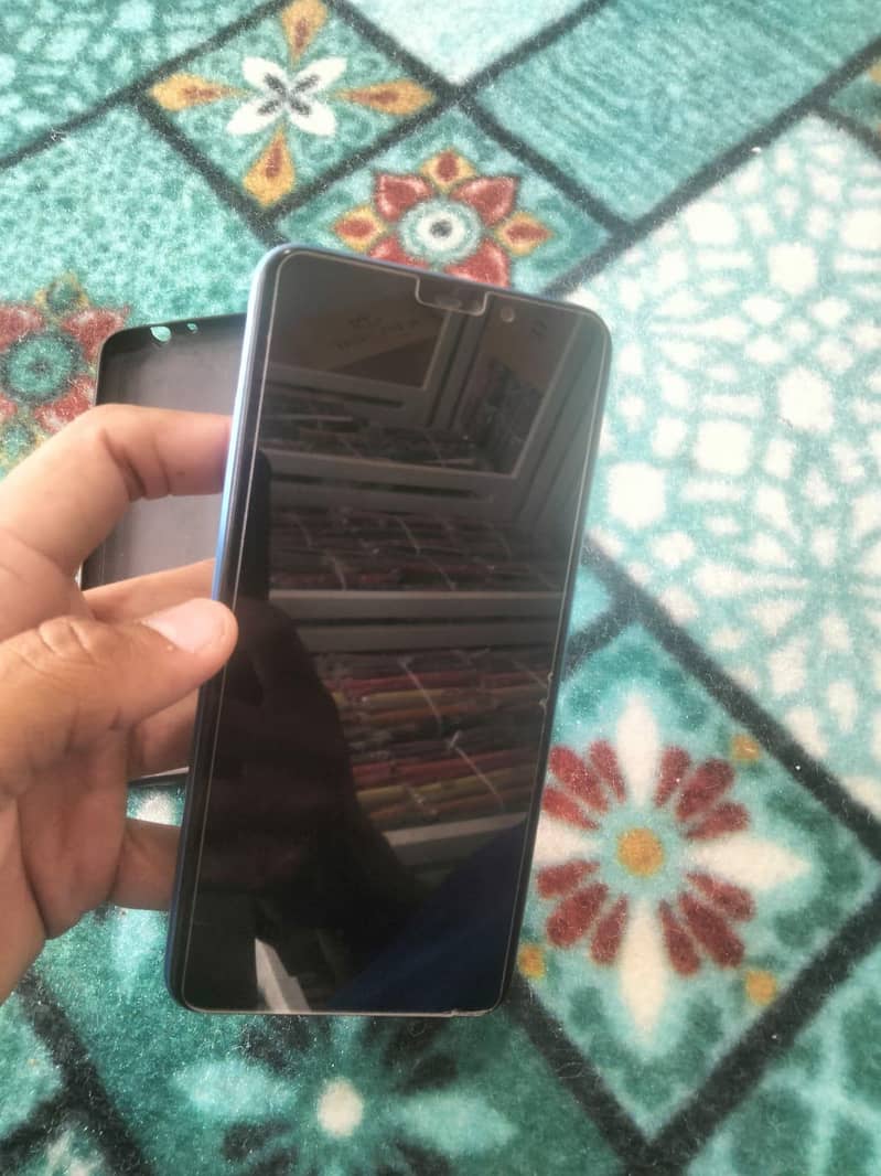 Xiaomi Redmi Note 6 Pro 7