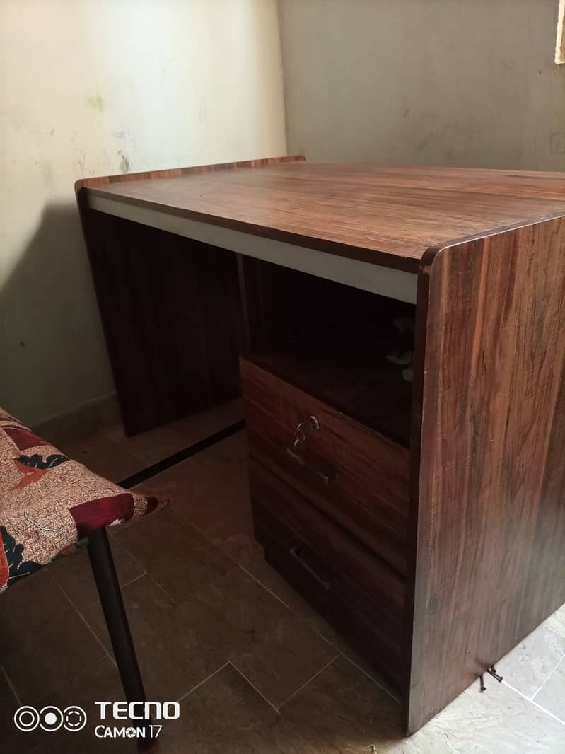 Office Table 1