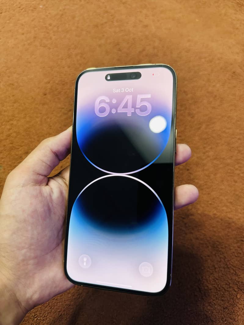 Apple iPhone 14 Pro Max 8