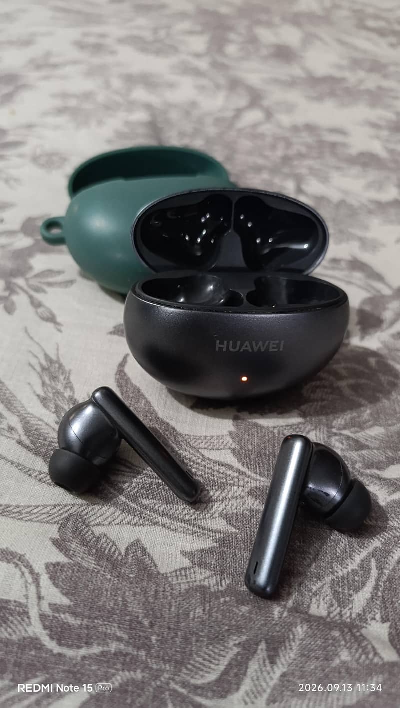 Huawei frebuds 4i 0