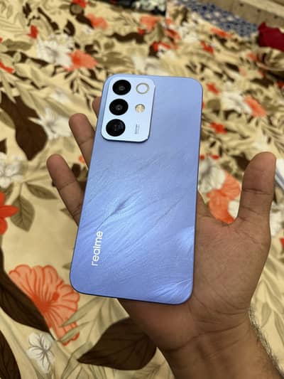 Realme C 85
