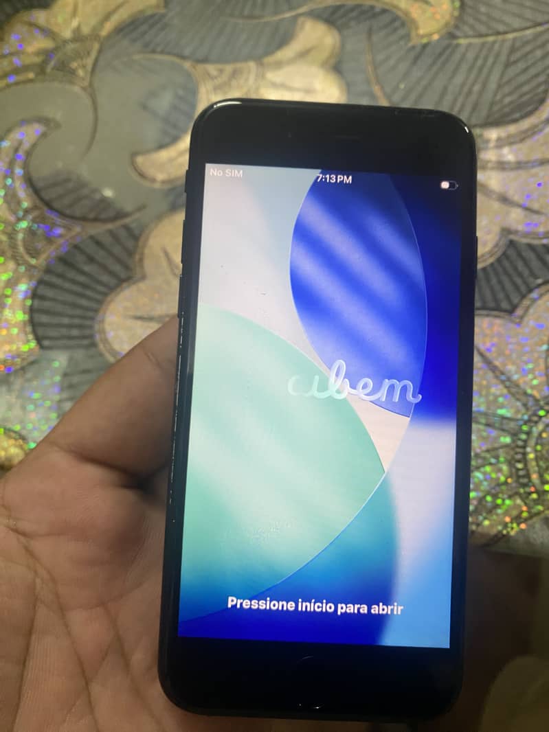 Apple iPhone SE3 1