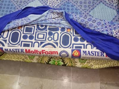 2 single bed with mattress