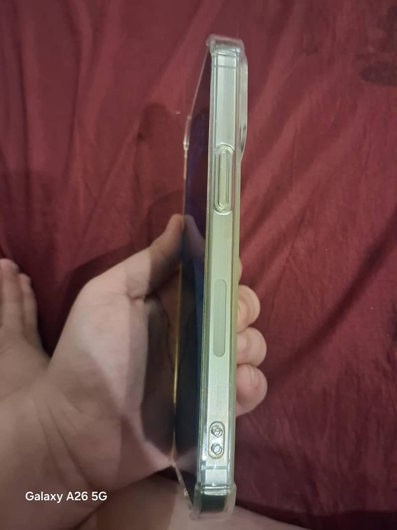 Apple iPhone 15 Pro Max 7