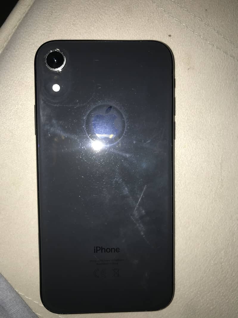 Apple iPhone XR 0