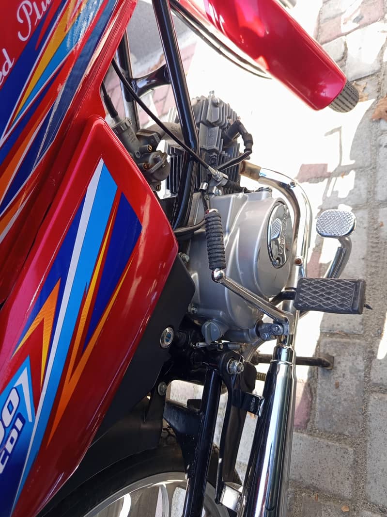 United 100CC 1