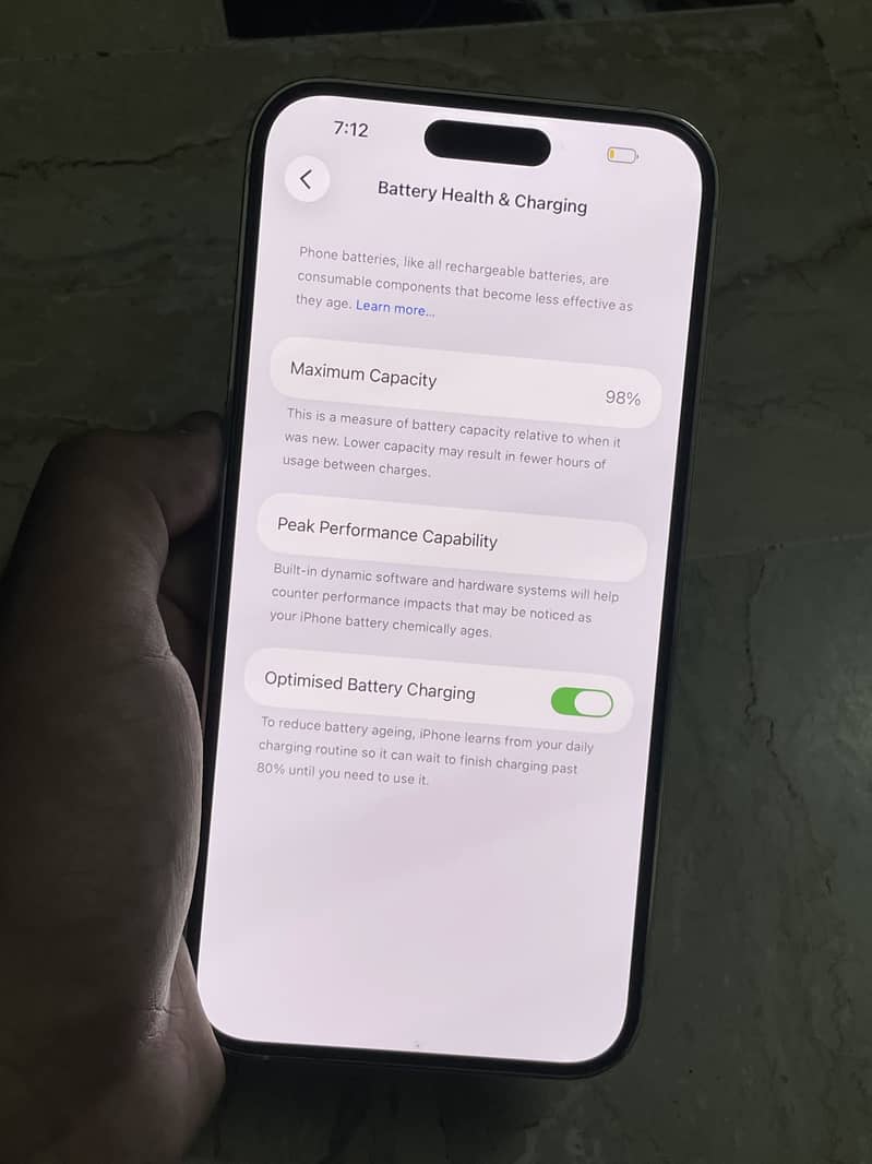 Apple iPhone 14 Pro Max 9
