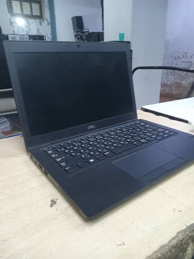 Dell 5290 latitude i3 8th generation 4gb 128m2