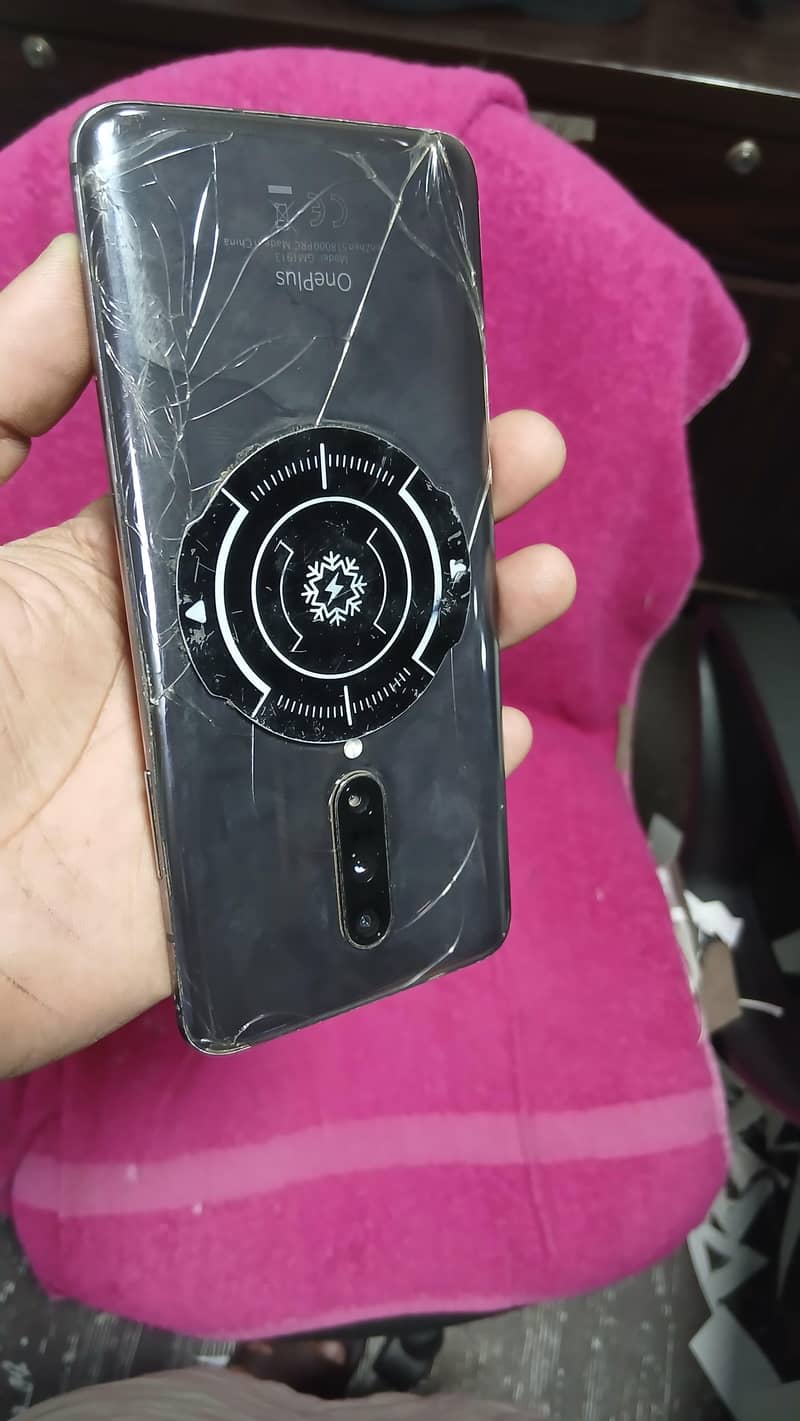 One Plus 7 Pro 3