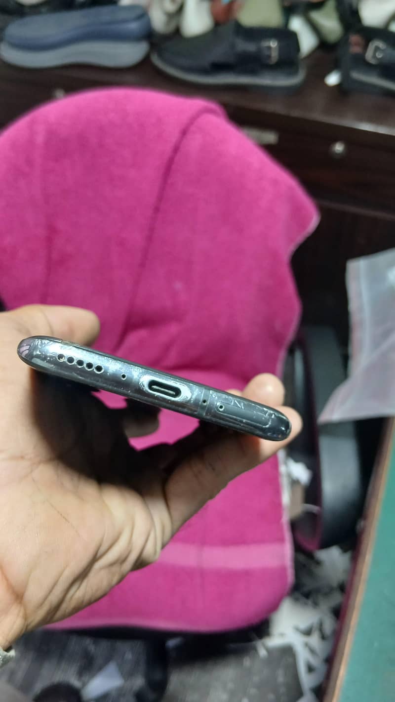 One Plus 7 Pro 6