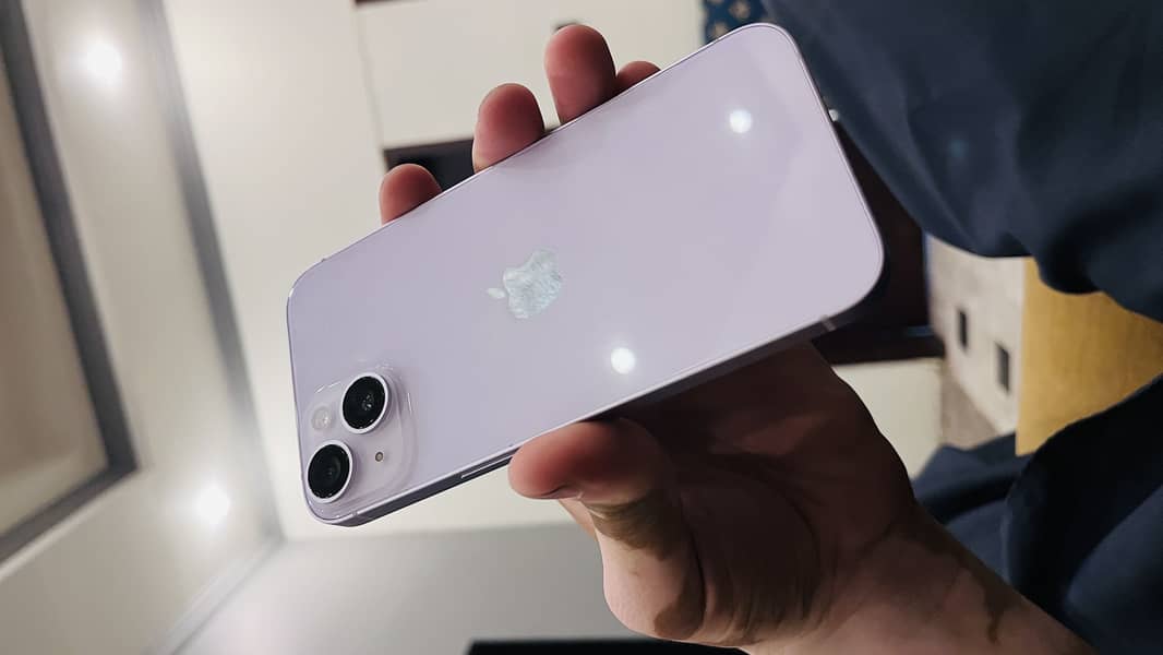 Apple iPhone 14 0