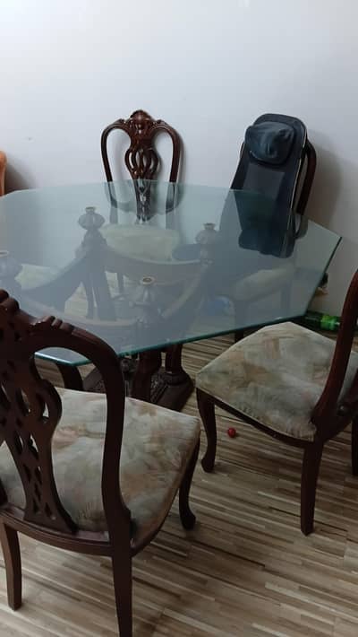 Dinning table