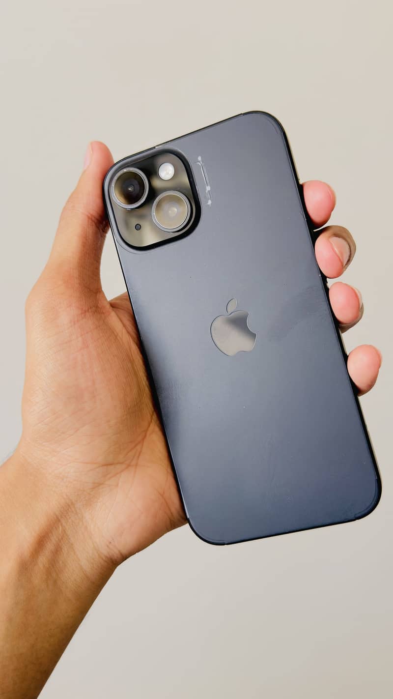 Apple iPhone 15 7
