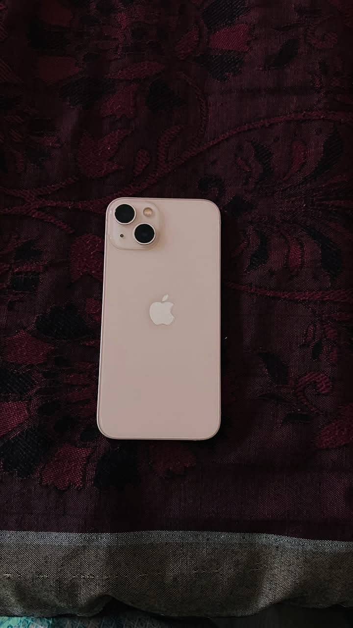 Apple iPhone 13 1