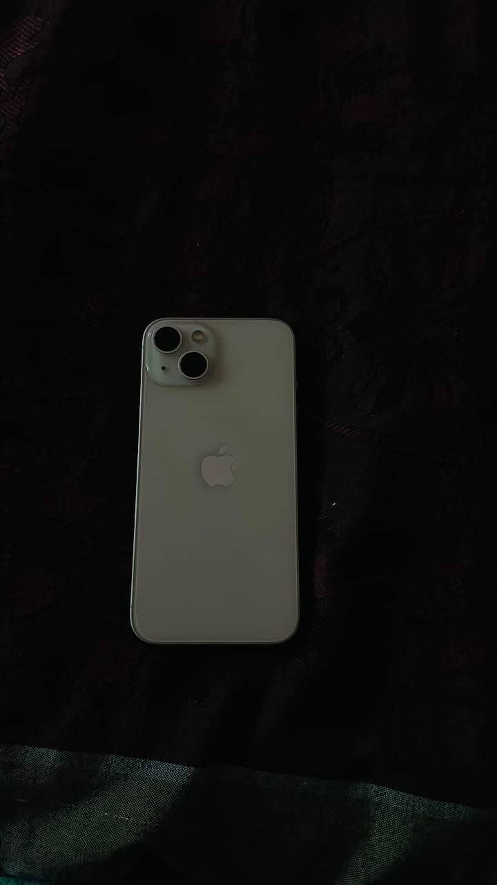 Apple iPhone 13 2
