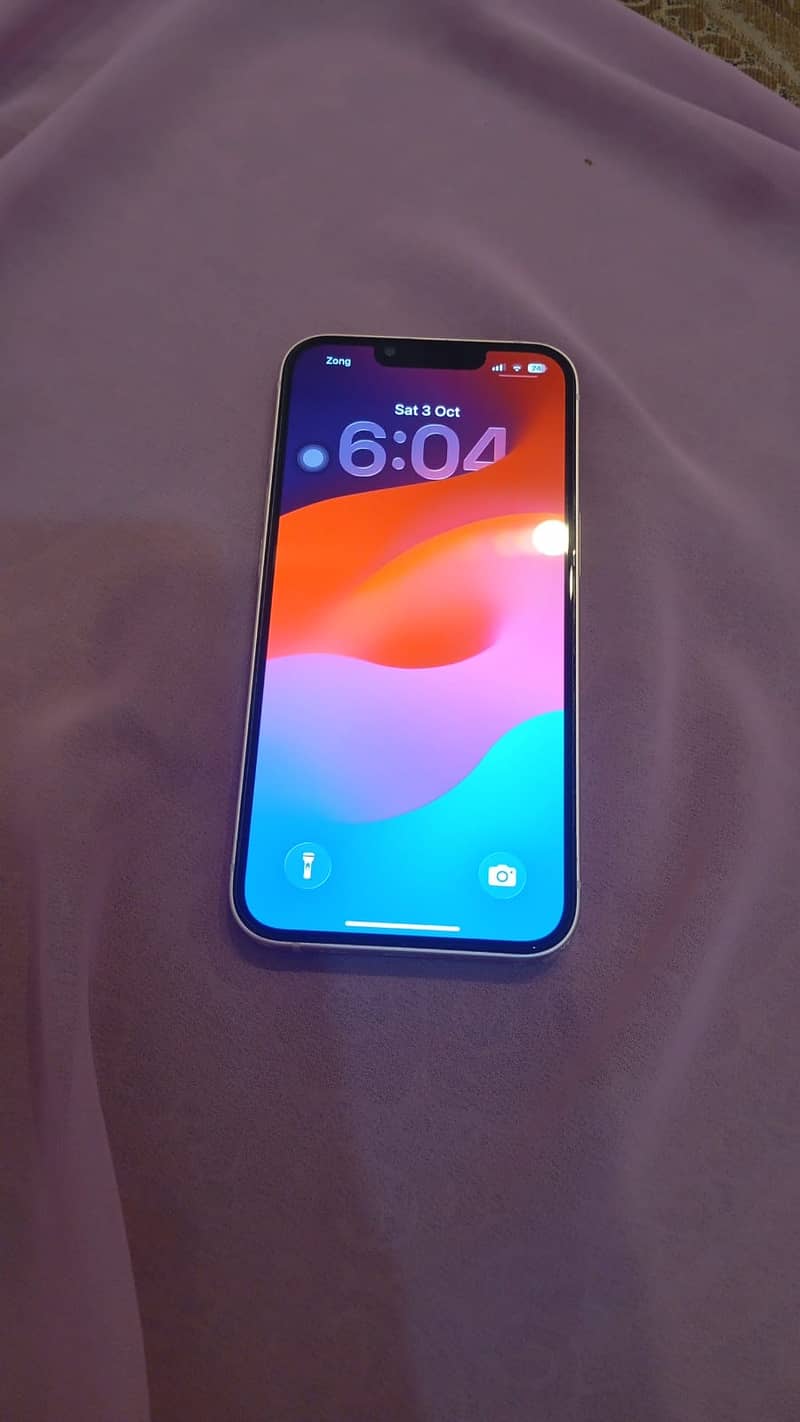 iPhone 13 1