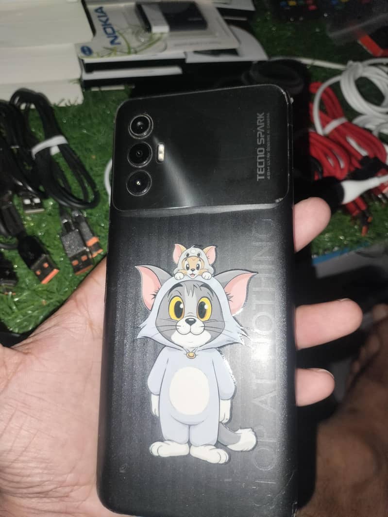 Tecno Spark 8 Pro 0