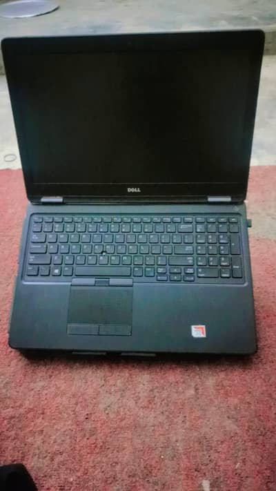 DELL LATITUDE