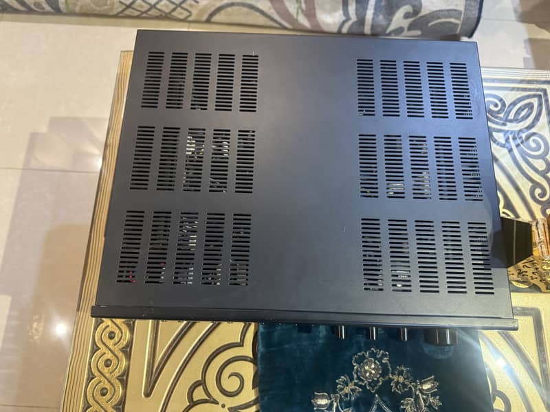 Nad c375bee integrated amplifier 1