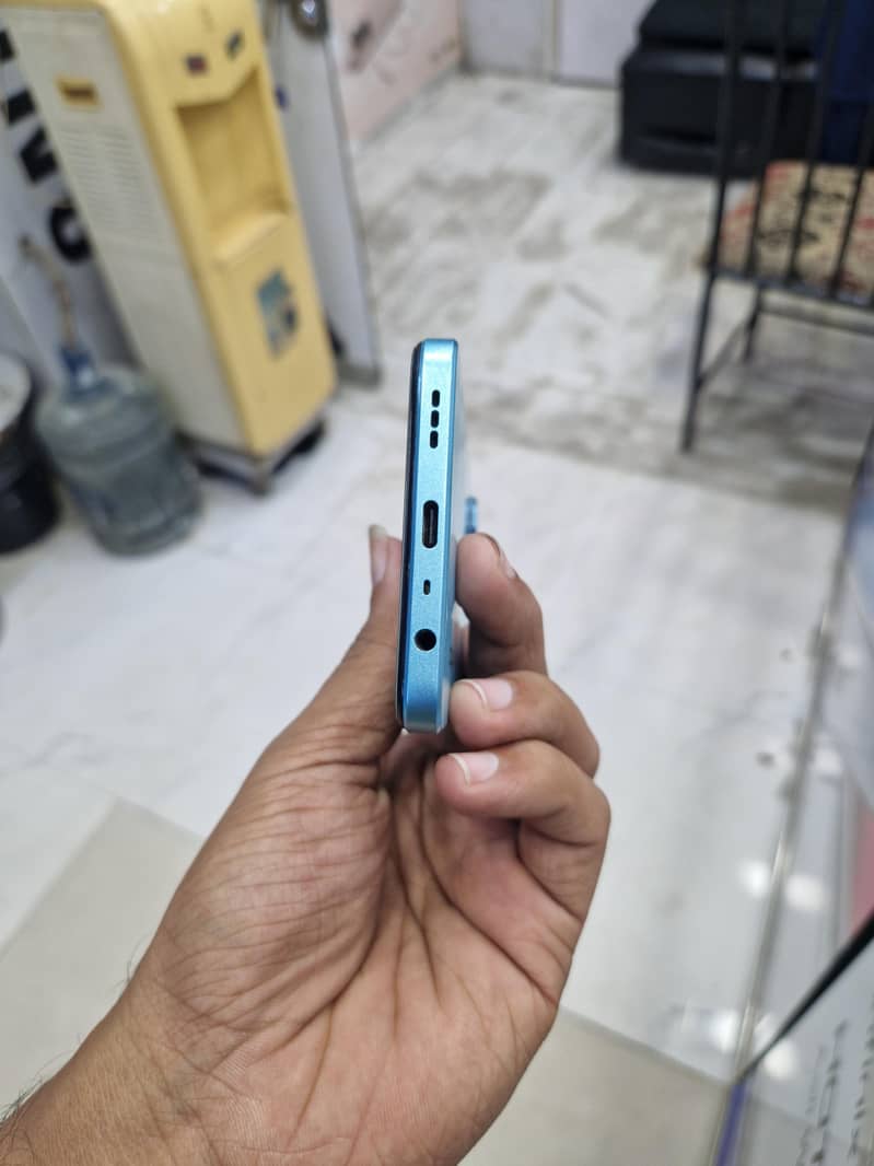OPPO A78 2