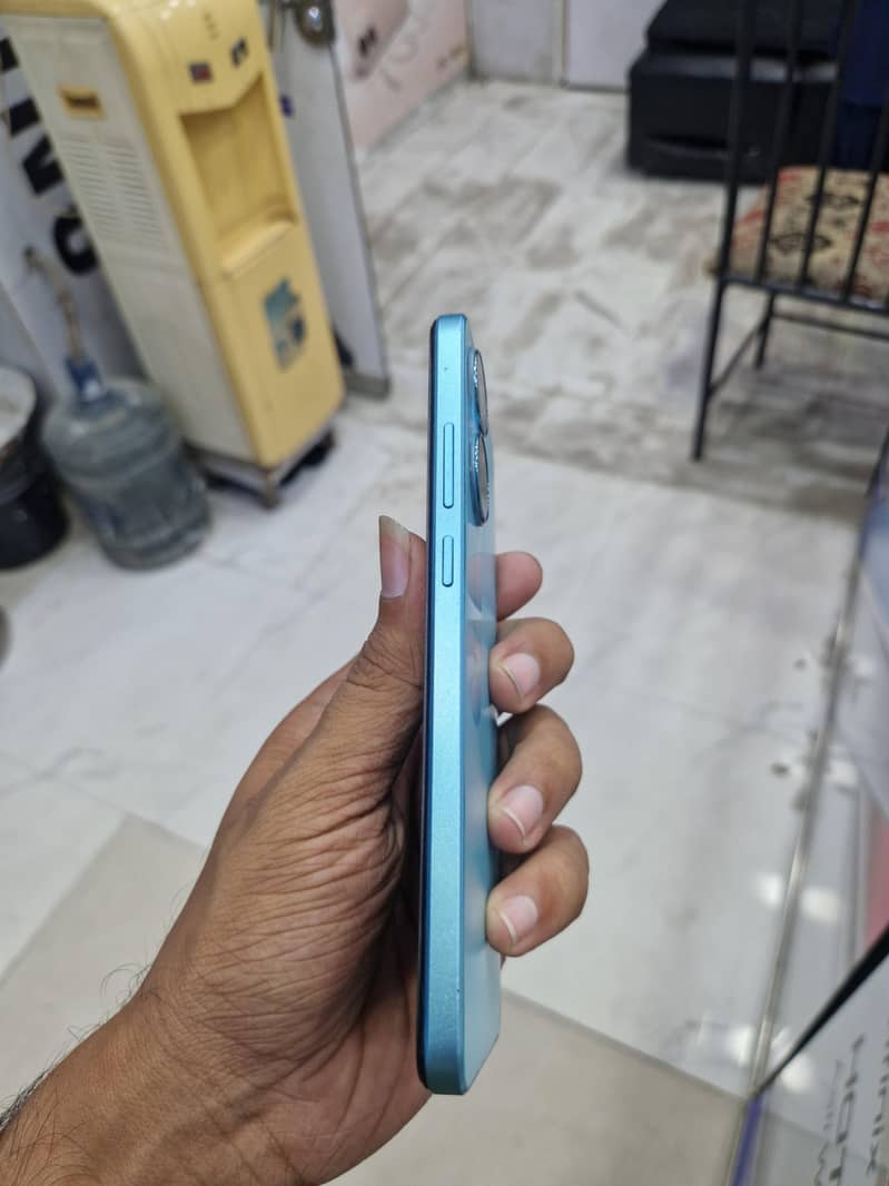 OPPO A78 3