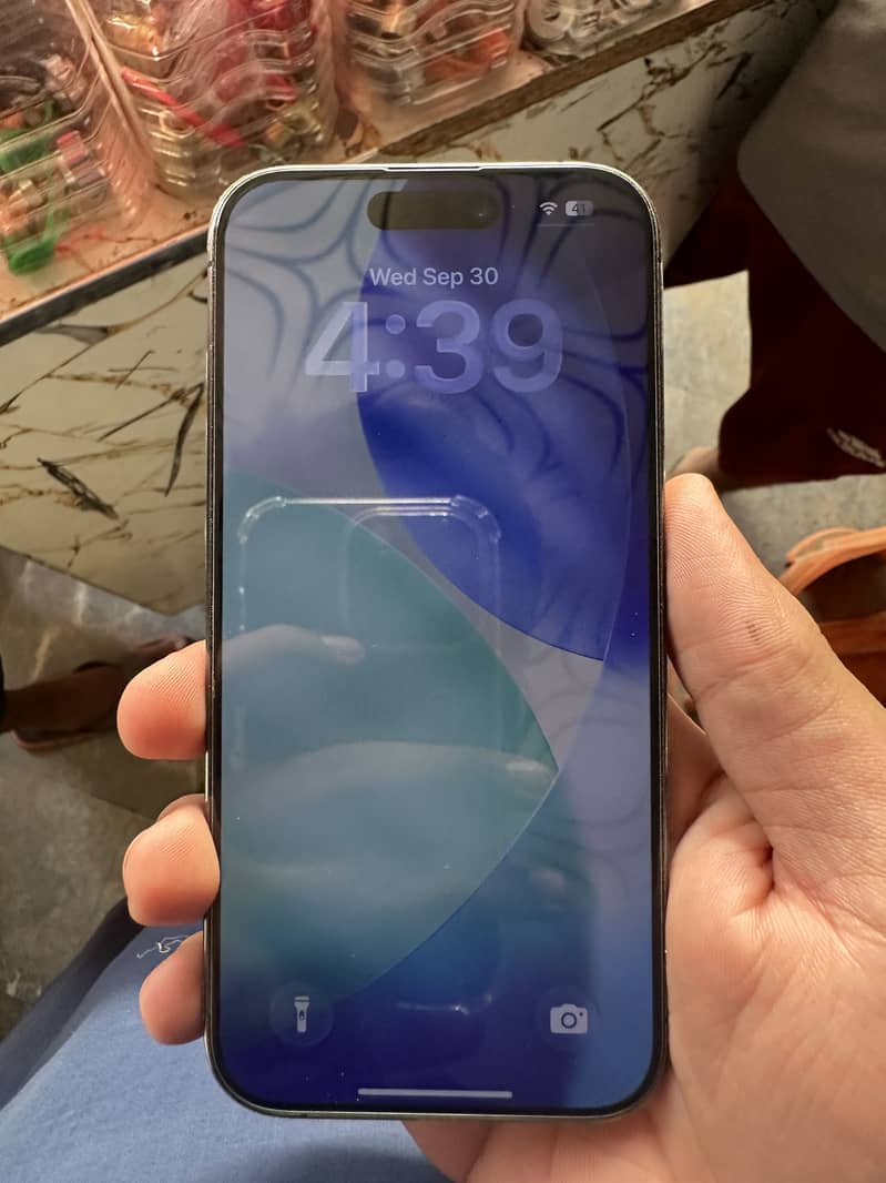iPhone 15pro 6
