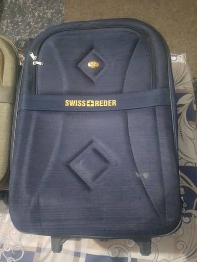 trolley bag medium size