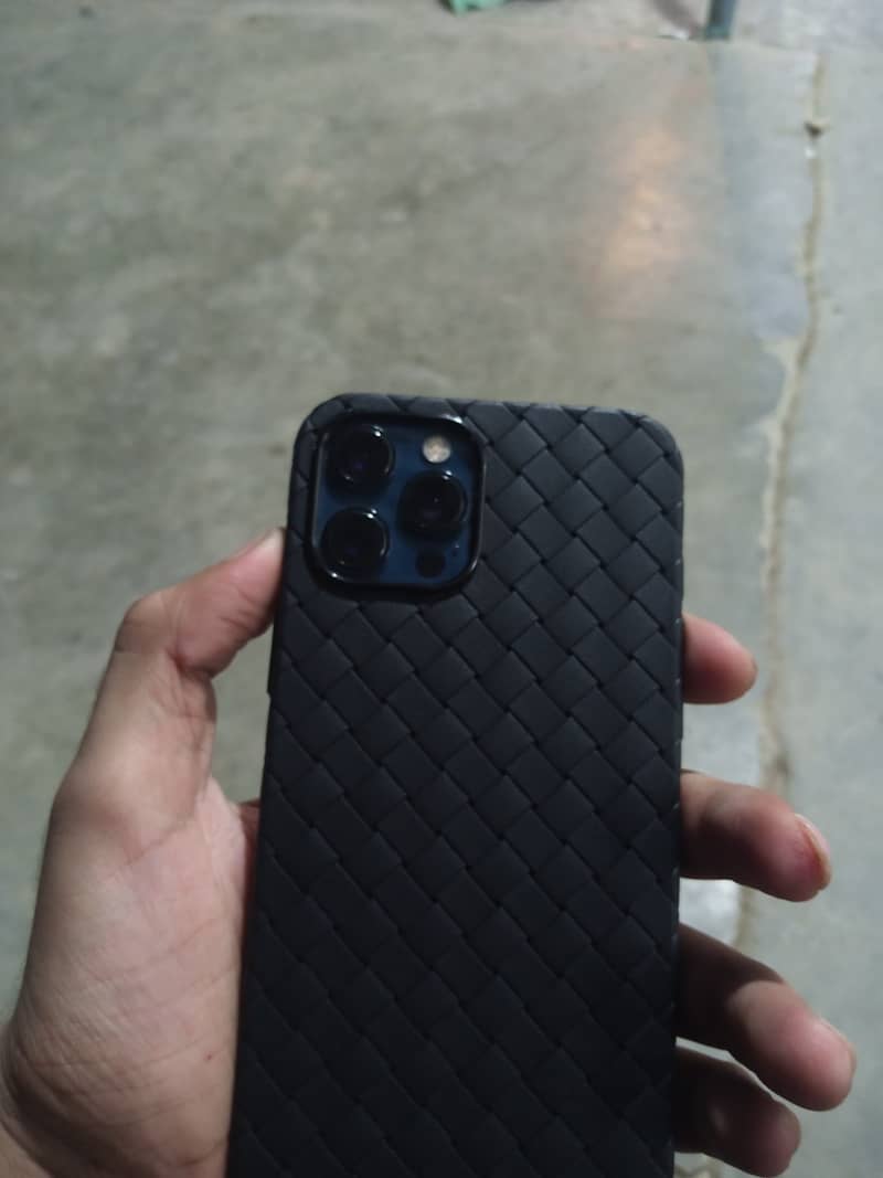 IPHONE 12 PRO MAX 8