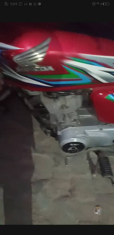 Crown 125 2016 in just 7 . . . . pkr