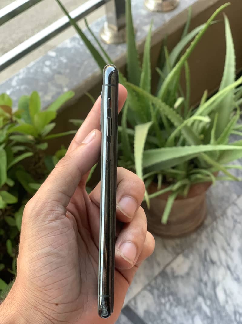 Apple iPhone 11 Pro PTA 2