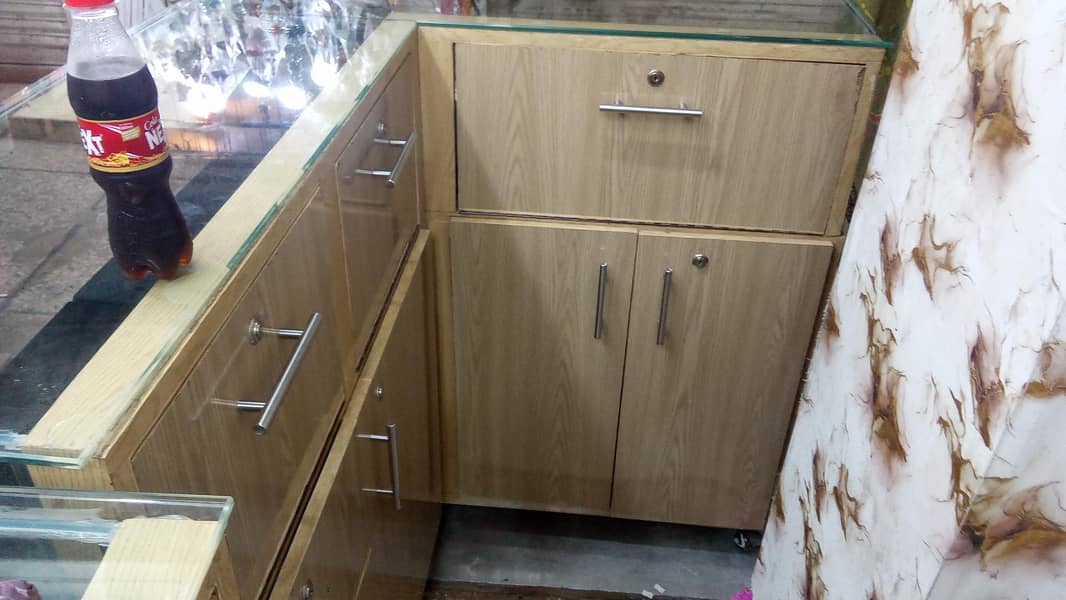shop counter 2