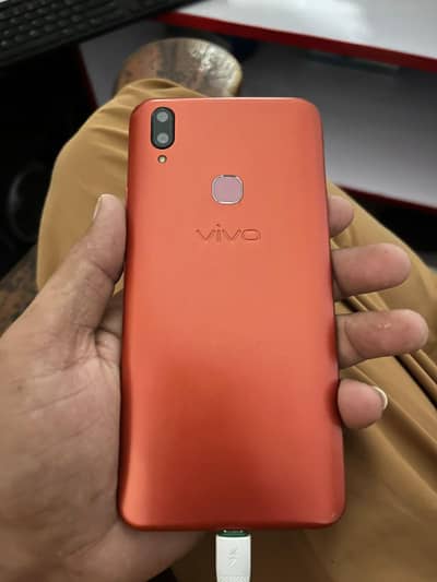 Vivo Y85 4+64 all ok ha 03359051397