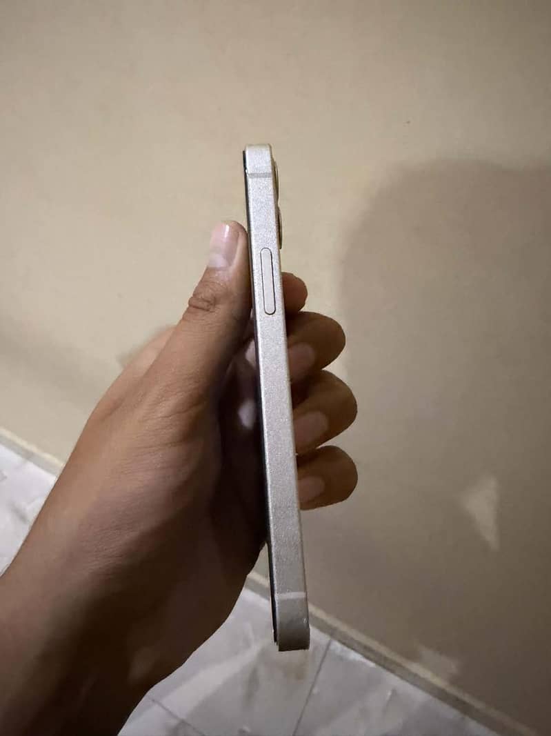 Apple iPhone 12 mini 7