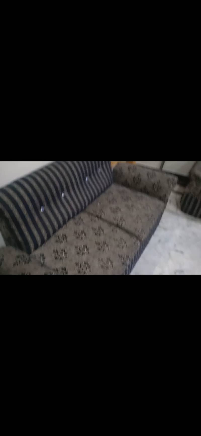 9 seater Sofa set with centre Table 0