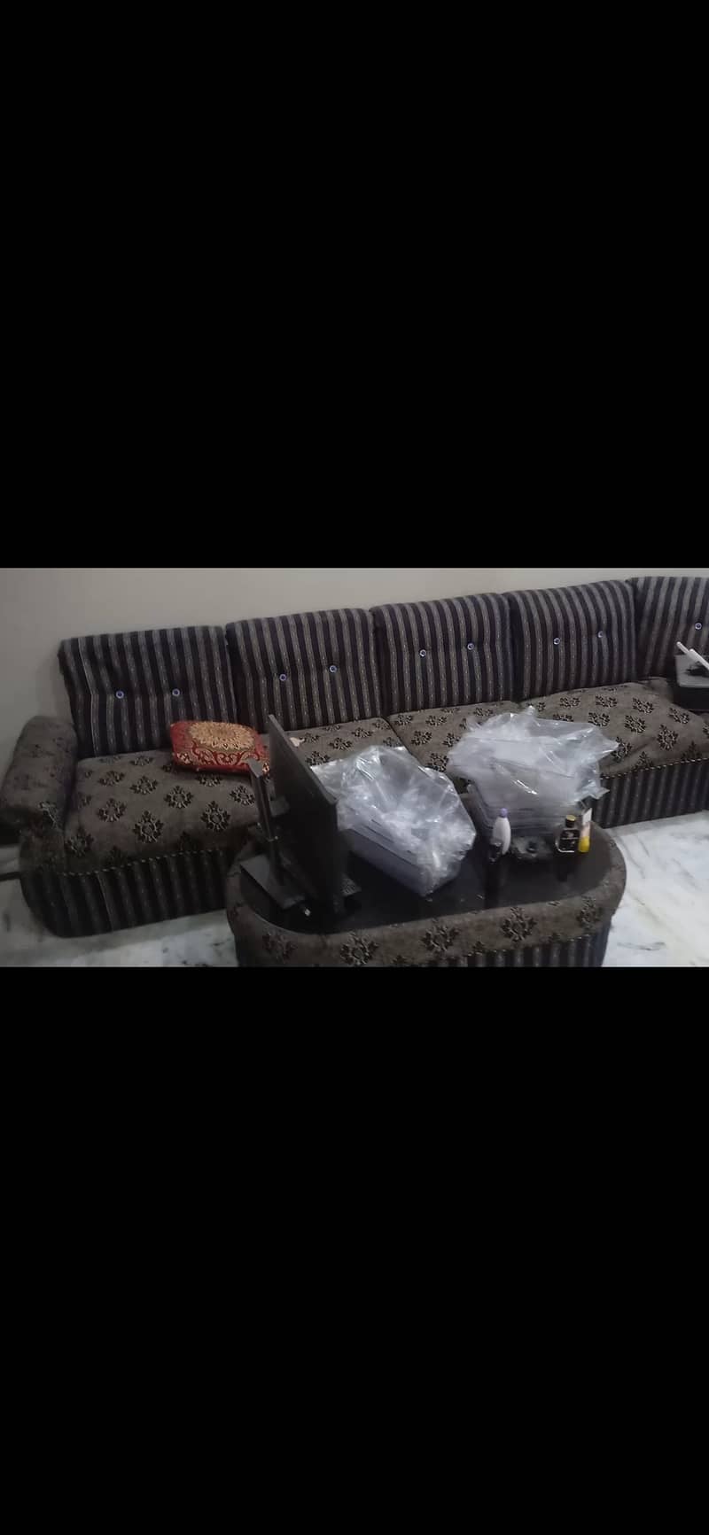 9 seater Sofa set with centre Table 1