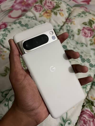 Google Pixel 8 Pro