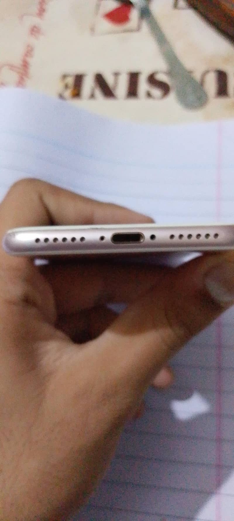 Apple iPhone 7 3