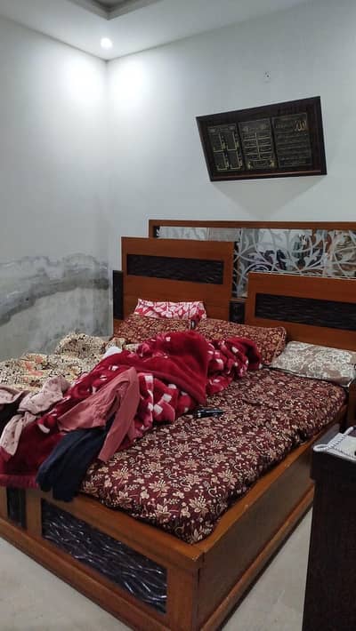 1 bed 2 dividers