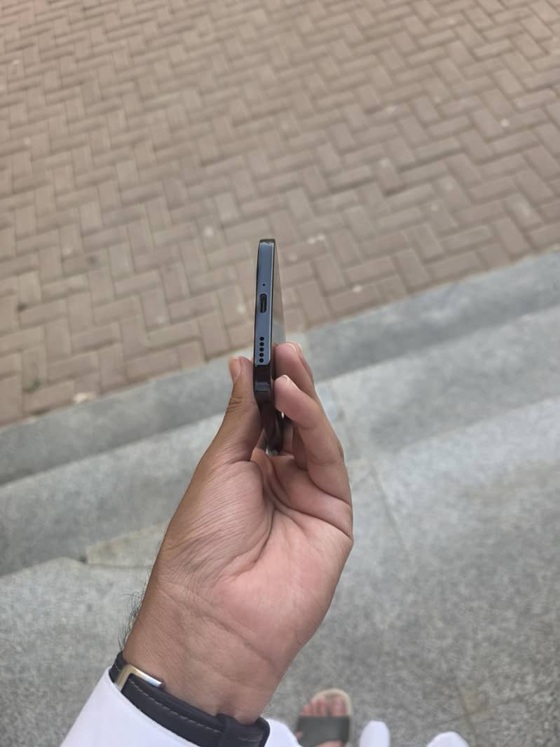 Honor 200 Lite for parts 3