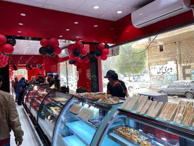 MAIN 200 FEET ROAD FACEING SHOP FOR SALE GULISTAN-E-JAUHAR BLOCK 14